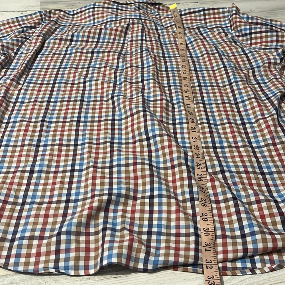 Peter Millar Button Down Size XL - Picture 7 of 7